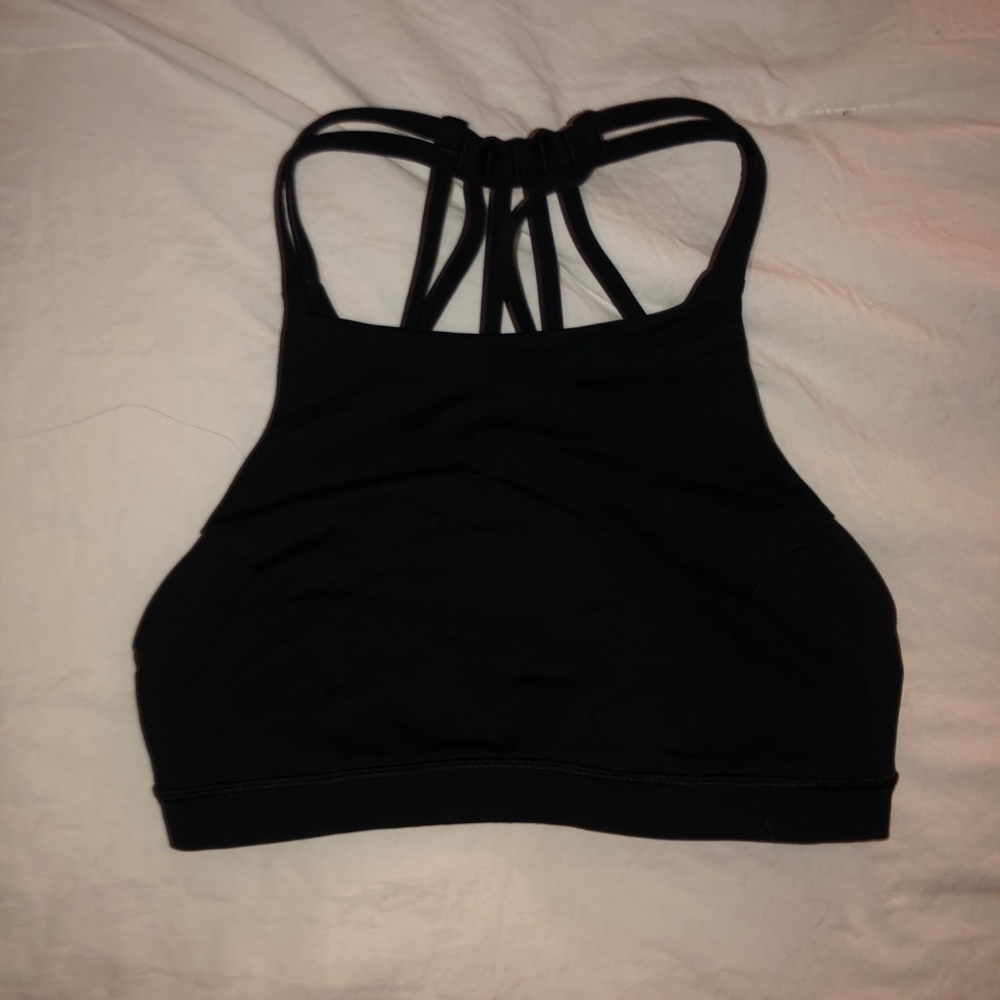 LULULEMON Sports Bra!!